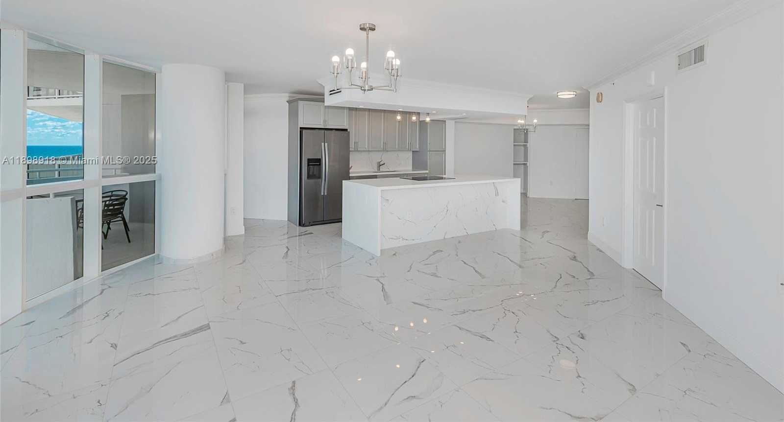 Small Image of 6301 COLLINS AVE #1107, Miami Beach Number 25