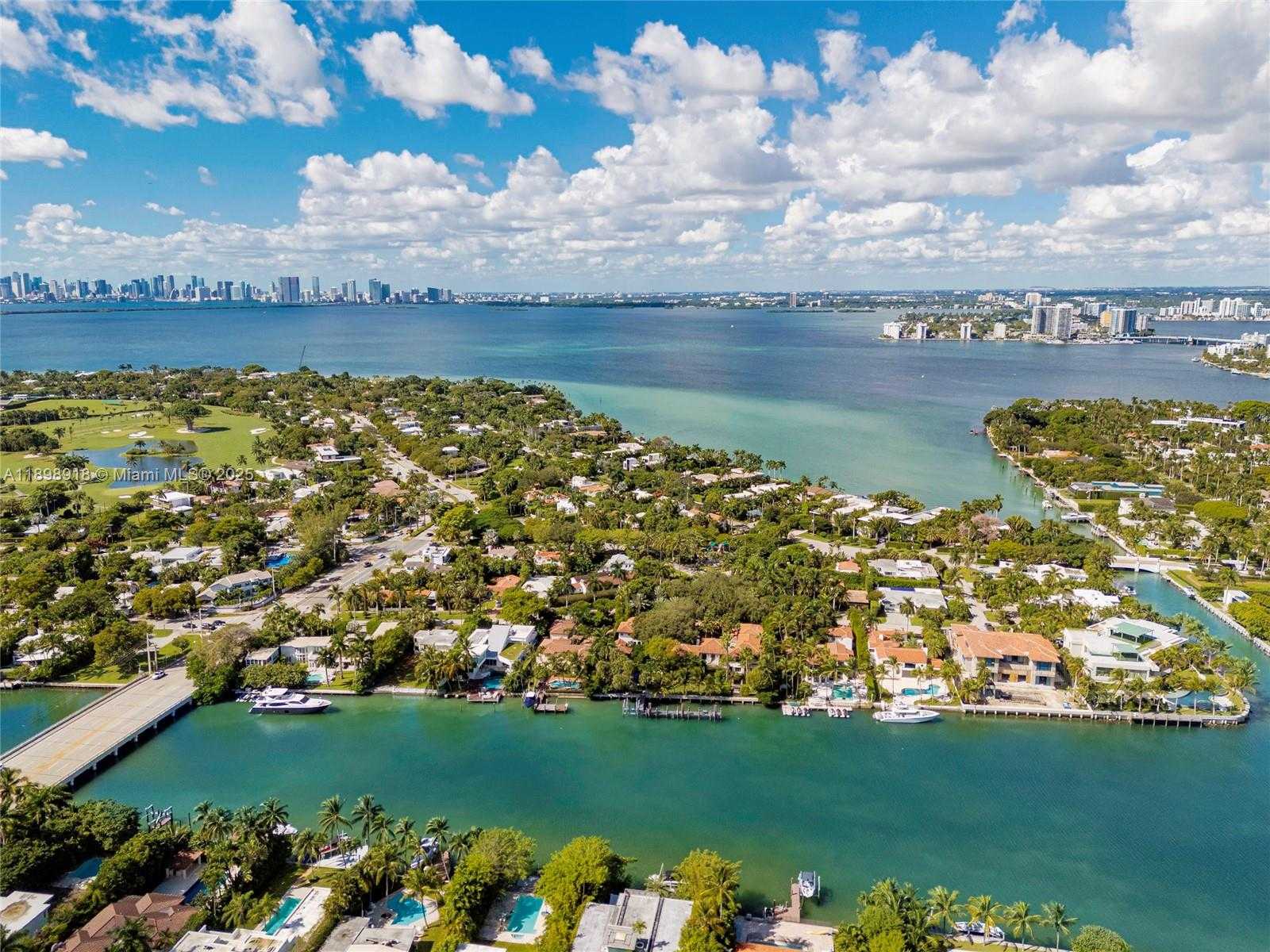 Small Image of 6301 COLLINS AVE #1107, Miami Beach Number 30