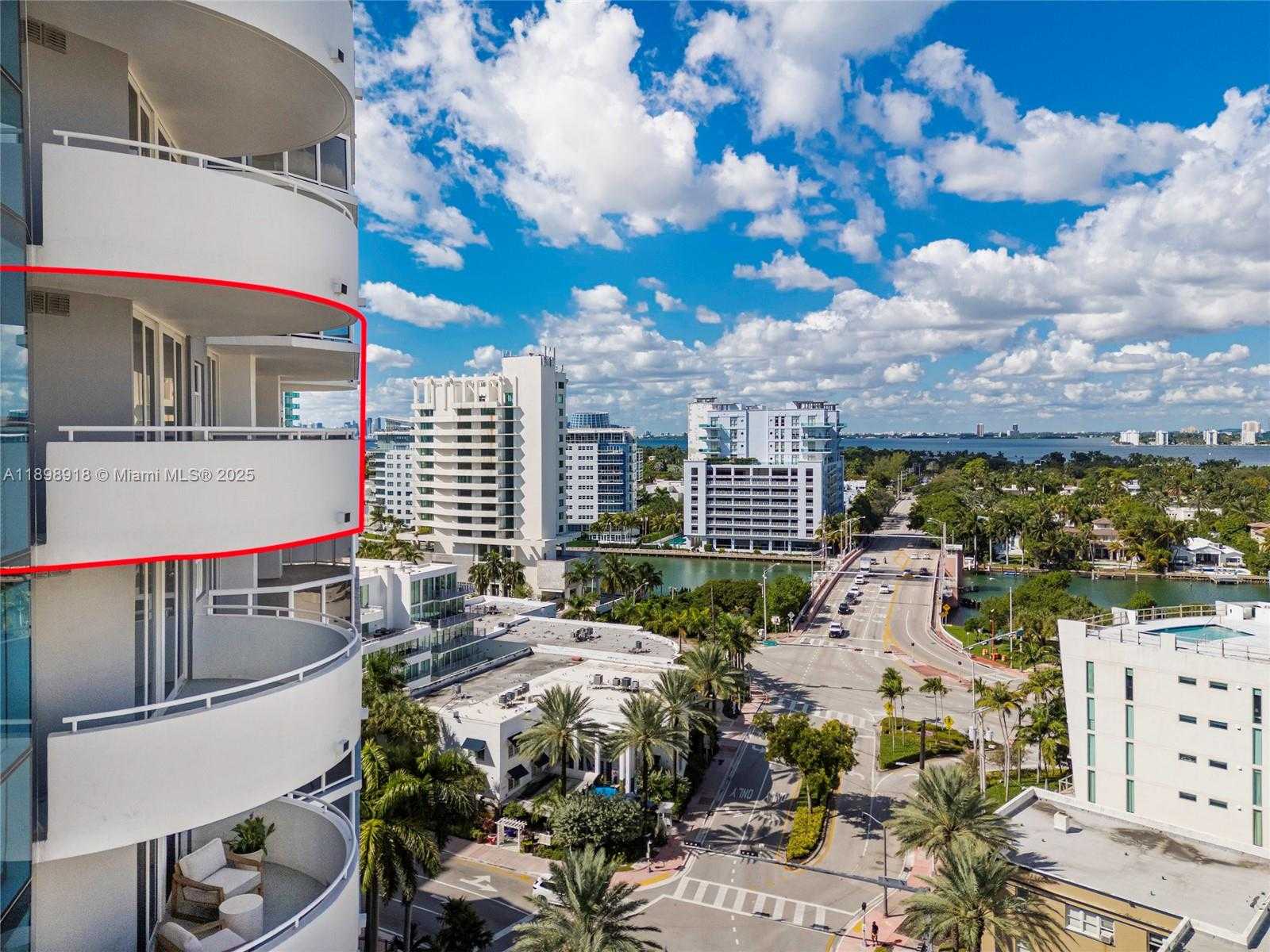 Small Image of 6301 COLLINS AVE #1107, Miami Beach Number 31
