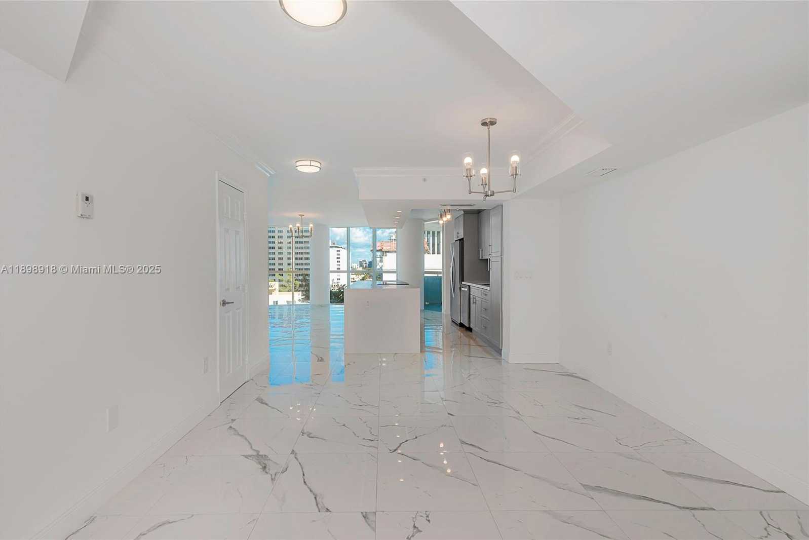 Small Image of 6301 COLLINS AVE #1107, Miami Beach Number 40