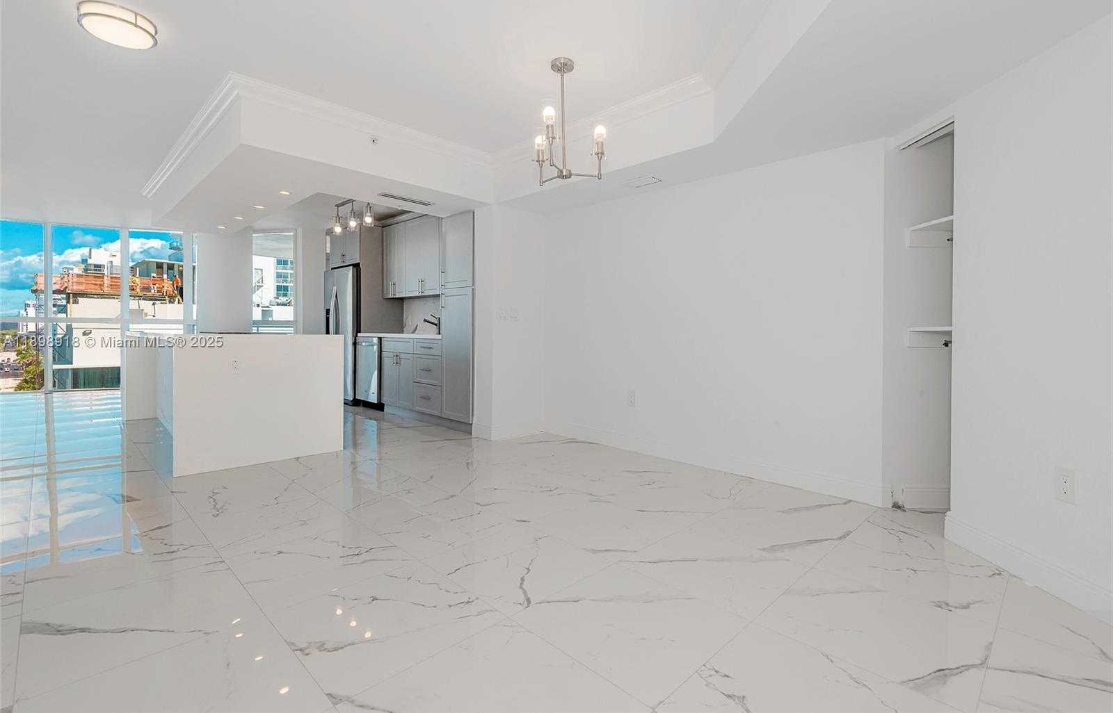 Small Image of 6301 COLLINS AVE #1107, Miami Beach Number 41