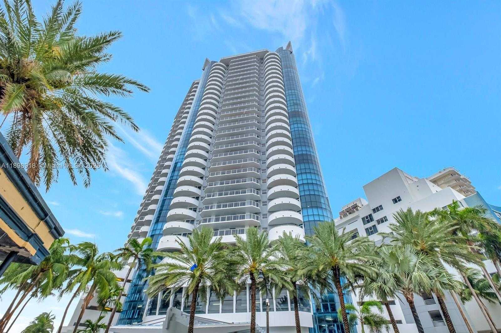 Small Image of 6301 COLLINS AVE #1107, Miami Beach Number 60