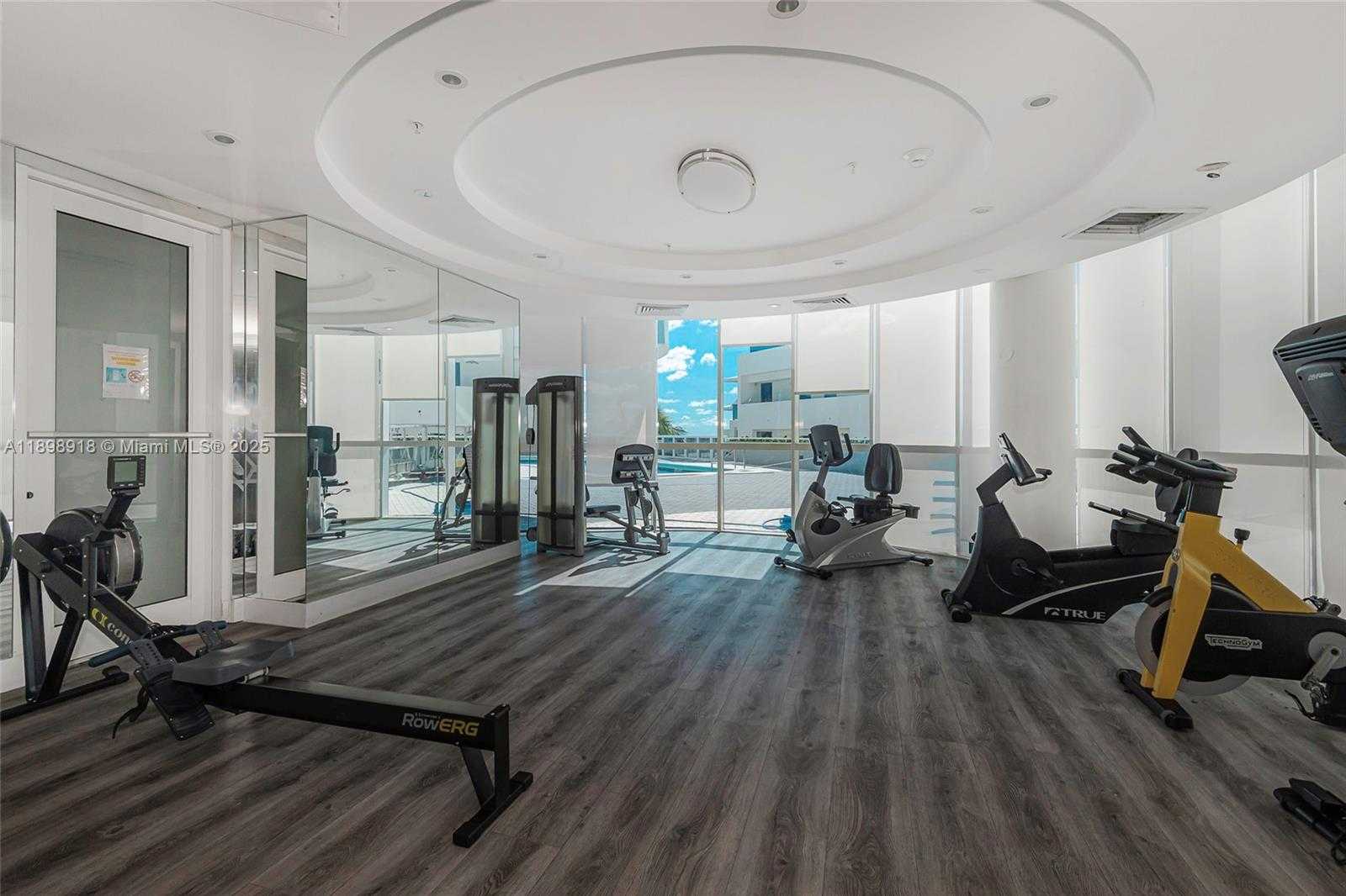 Small Image of 6301 COLLINS AVE #1107, Miami Beach Number 76