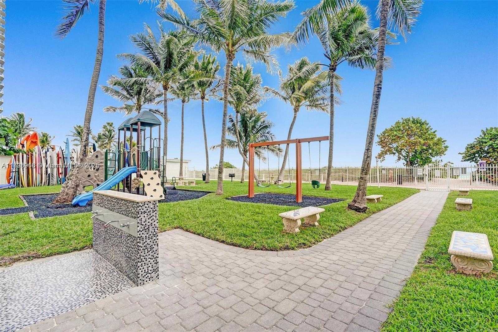 Small Image of 6301 COLLINS AVE #1107, Miami Beach Number 80