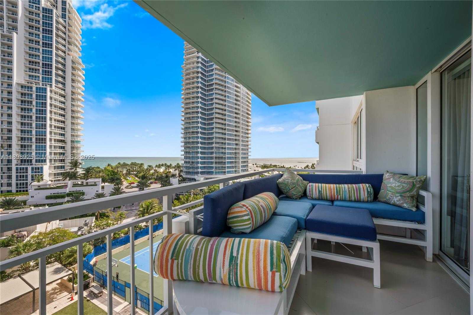 Small Image of 400 SOUTH POINTE DR #910, Miami Beach Number 37