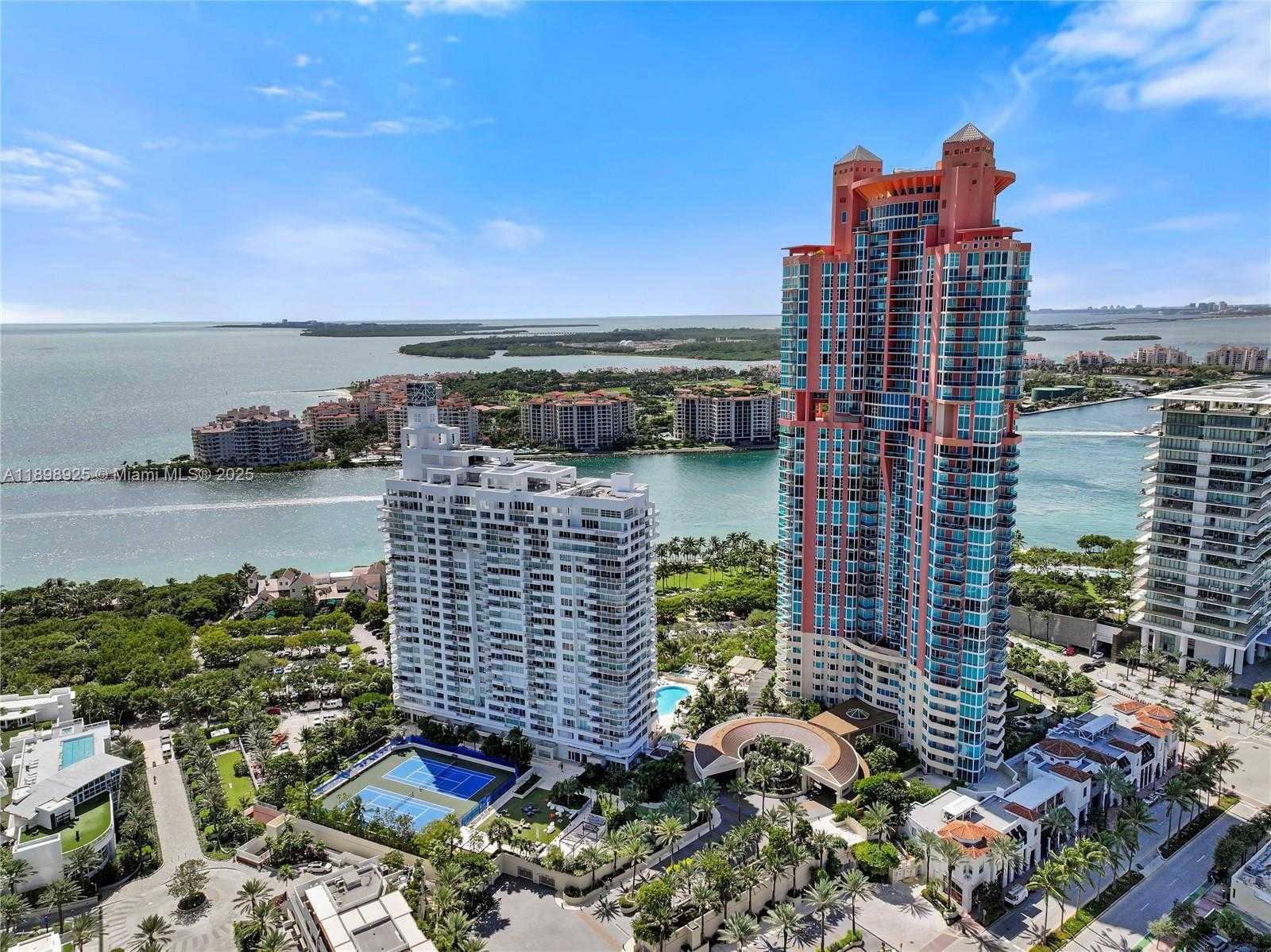 Small Image of 400 SOUTH POINTE DR #910, Miami Beach Number 42