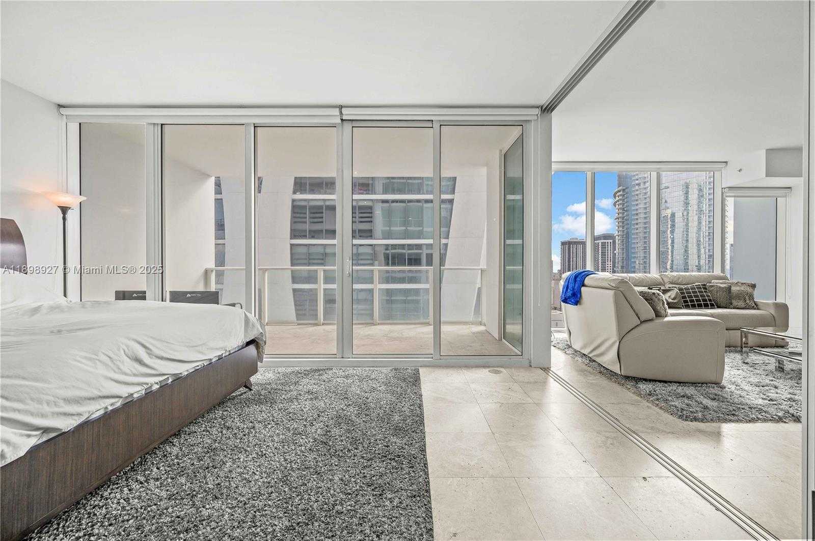 Small Image of 1040 BISCAYNE BLVD #3308, Miami Number 11