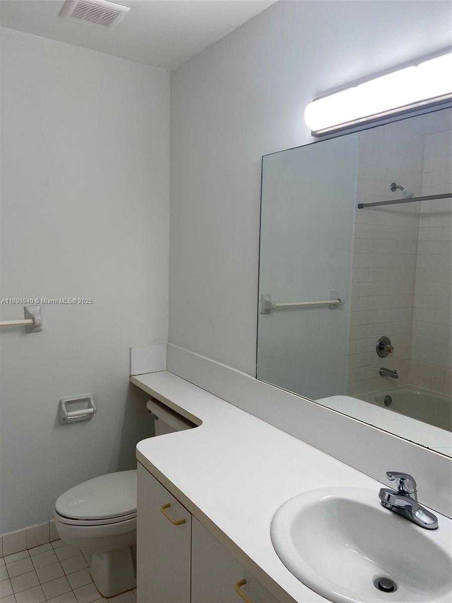 Small Image of 10030 HAMMOCKS BLVD #203-3, Miami Number 12