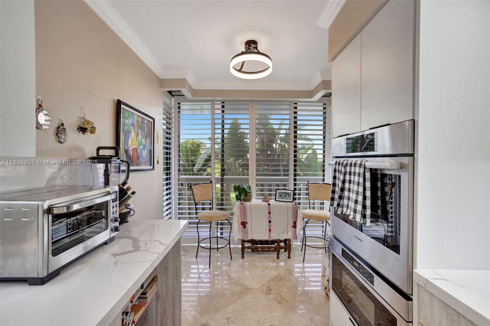 Small Image of 1000 ISLAND BLVD #302, Aventura Number 13