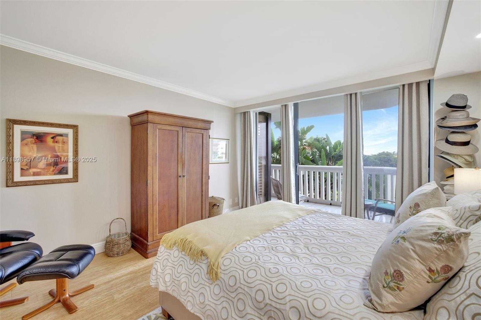 Small Image of 1000 ISLAND BLVD #302, Aventura Number 18