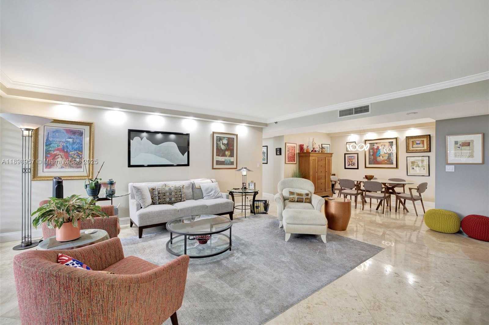 Small Image of 1000 ISLAND BLVD #302, Aventura Number 2