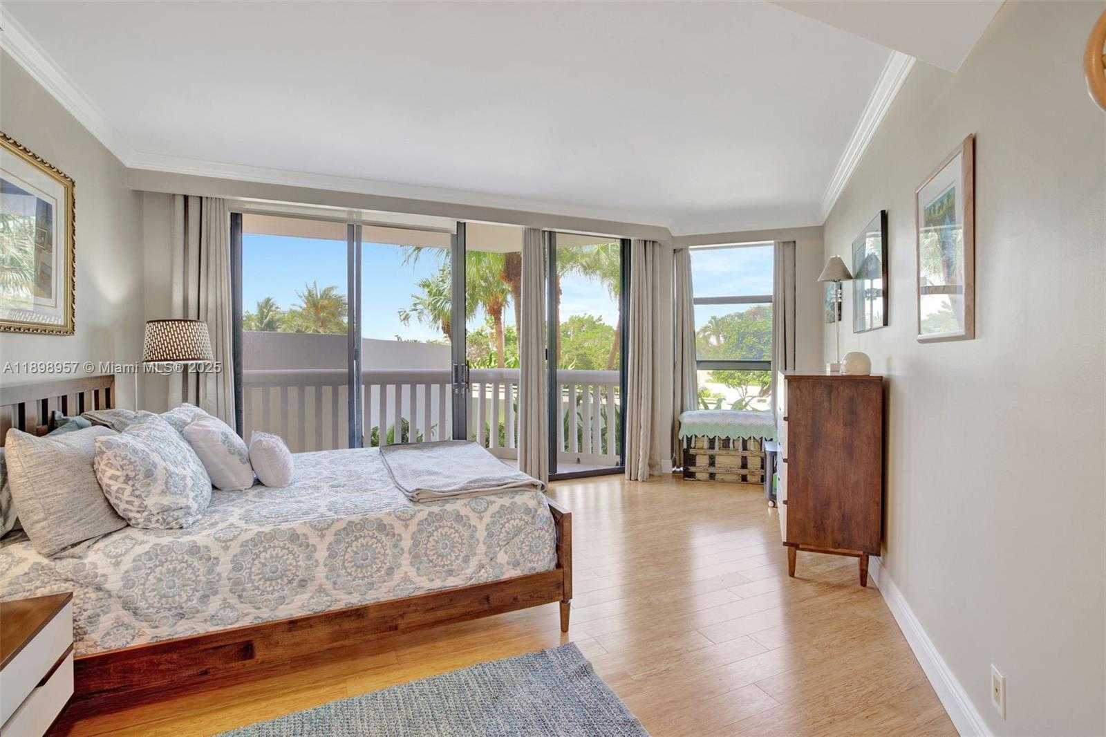 Small Image of 1000 ISLAND BLVD #302, Aventura Number 24