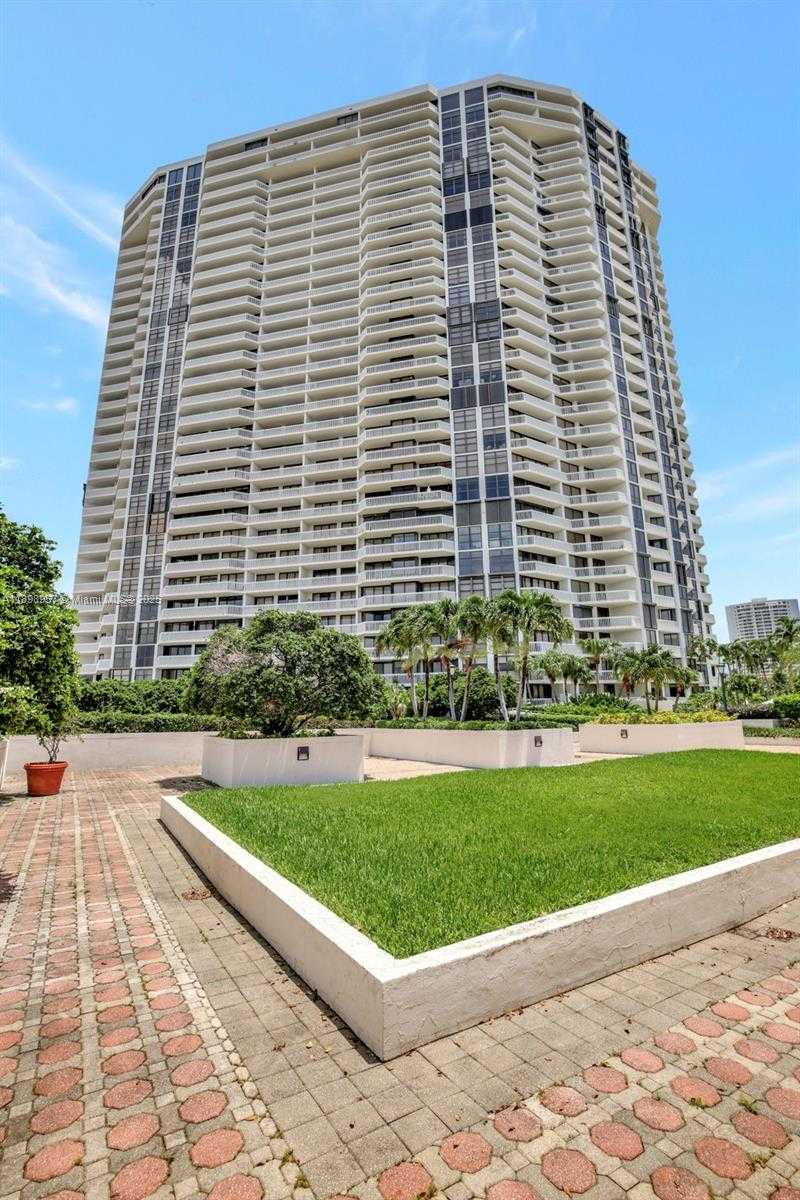 Small Image of 1000 ISLAND BLVD #302, Aventura Number 50