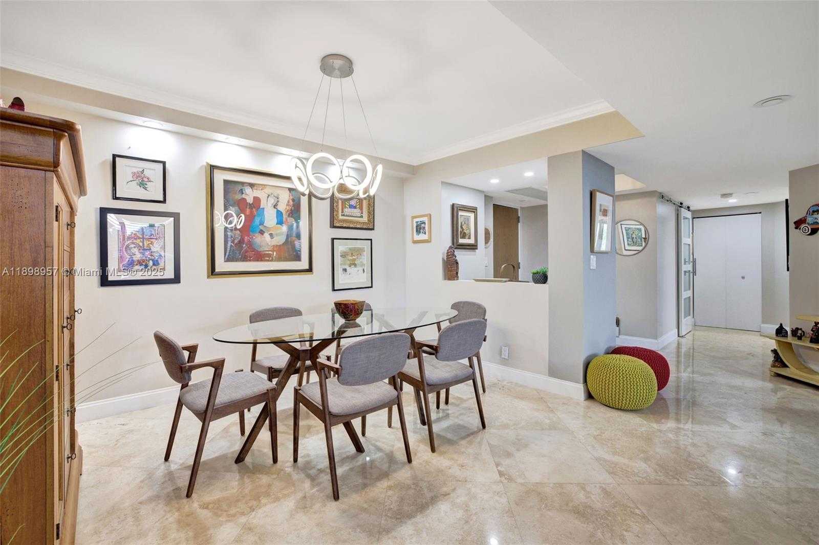 Small Image of 1000 ISLAND BLVD #302, Aventura Number 6