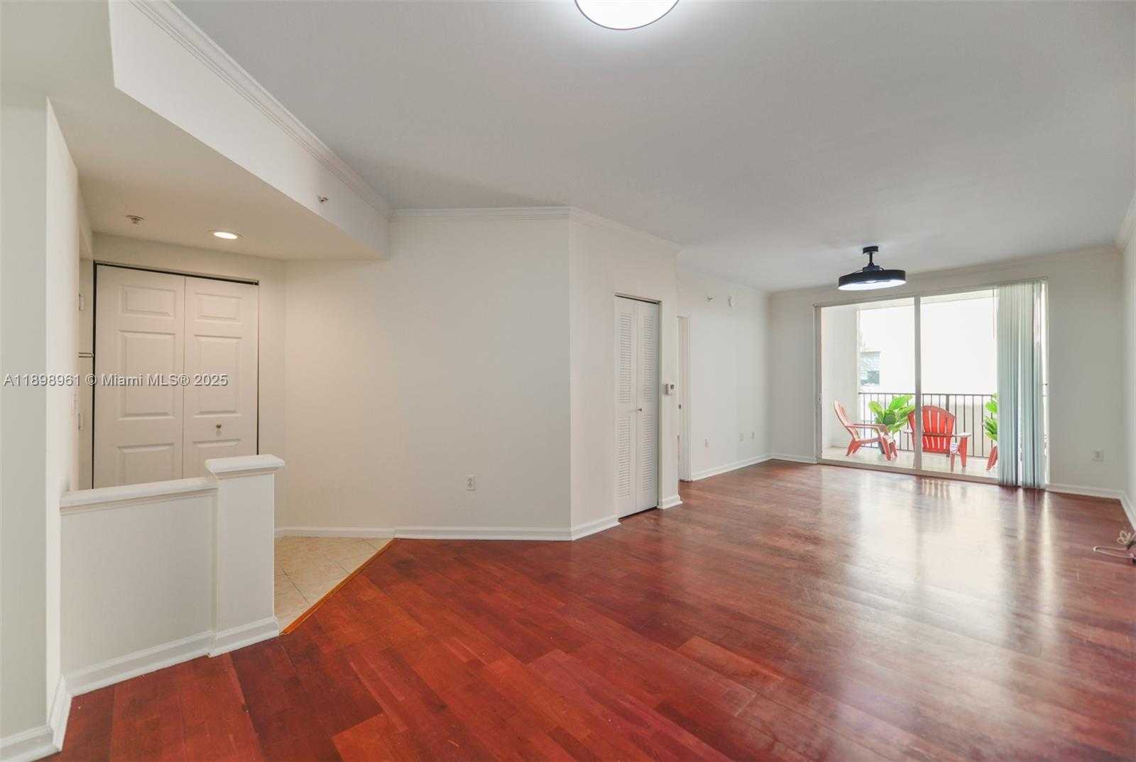 Small Image of 17100 NORTH BAY RD #1614, Sunny Isles Beach Number 12