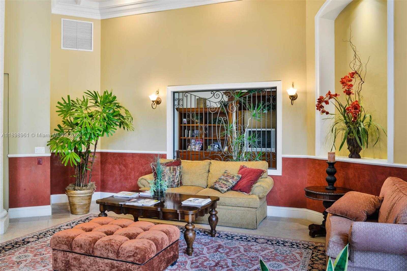 Small Image of 17100 NORTH BAY RD #1614, Sunny Isles Beach Number 3