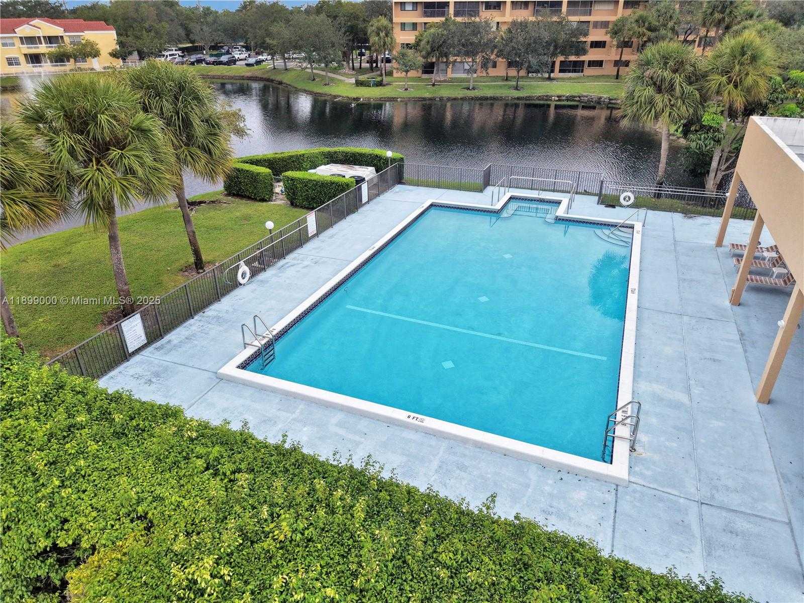 Small Image of 8592 WEST SUNRISE BLVD #317, Plantation Number 19