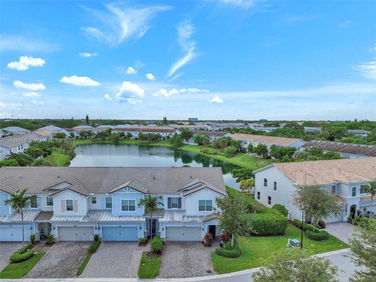 Small Image of 1436 SILK OAK DR, Hollywood Number 33