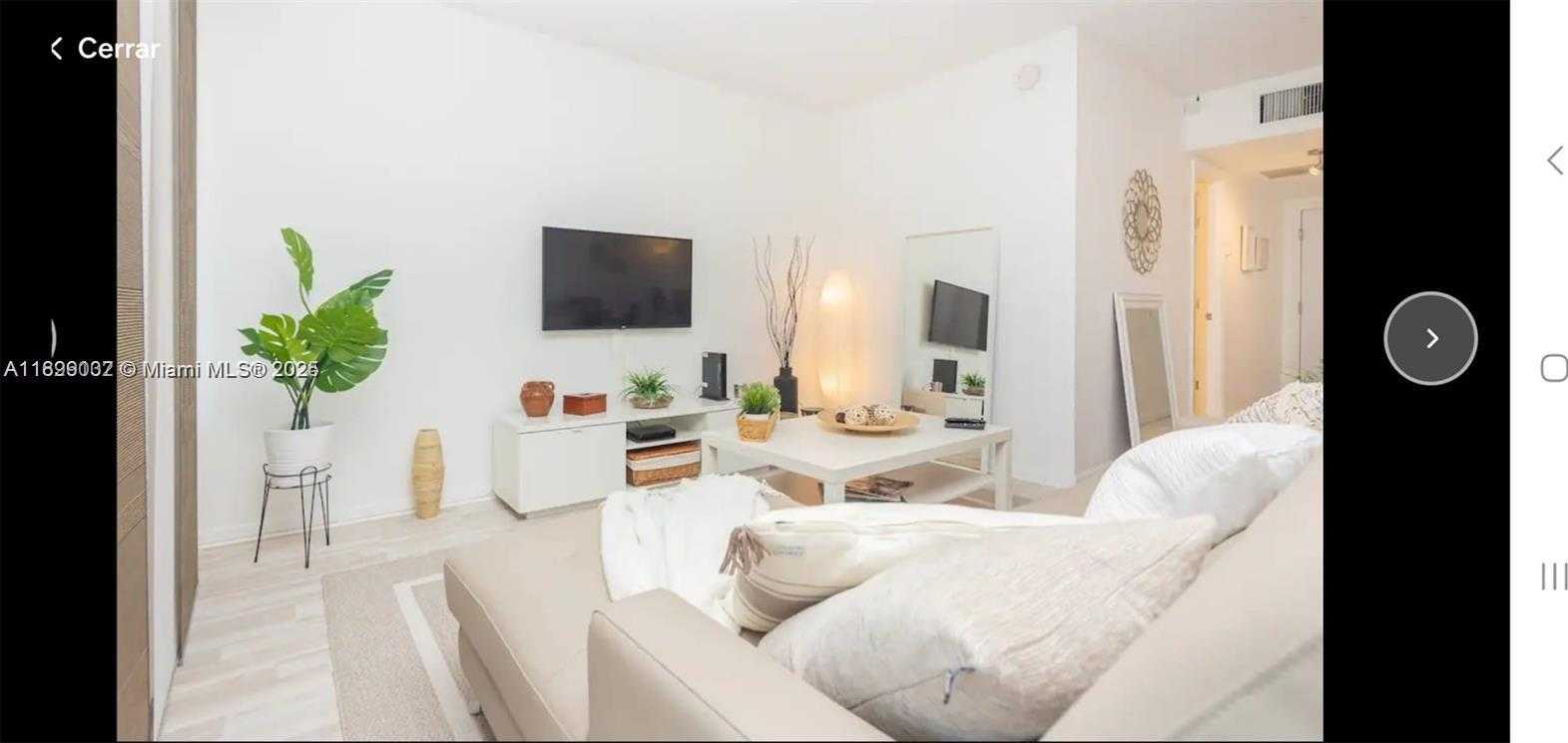 Small Image of 2301 COLLINS AVE #736, Miami Beach Number 4