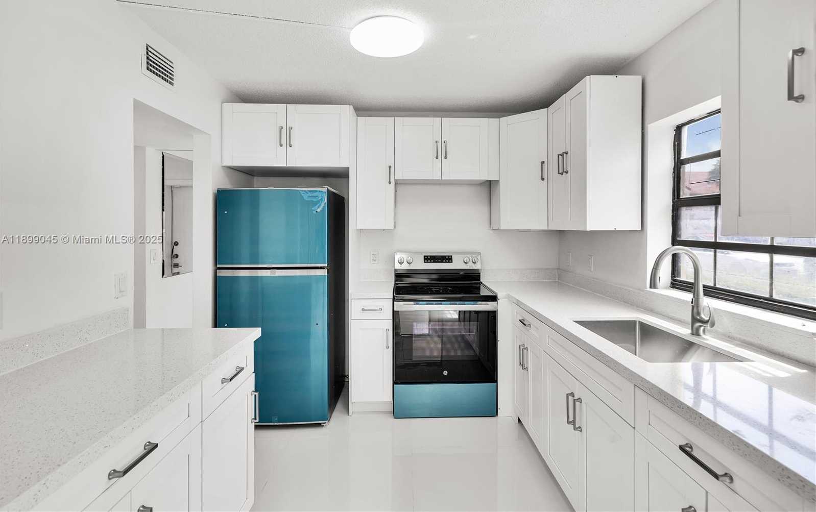 Small Image of 201 FREEDOM CT #201, Deerfield Beach Number 13