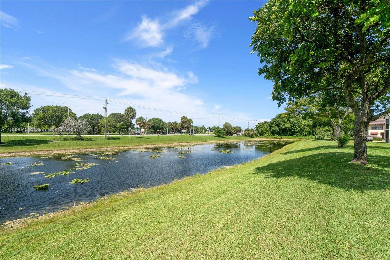 Small Image of 201 FREEDOM CT #201, Deerfield Beach Number 22