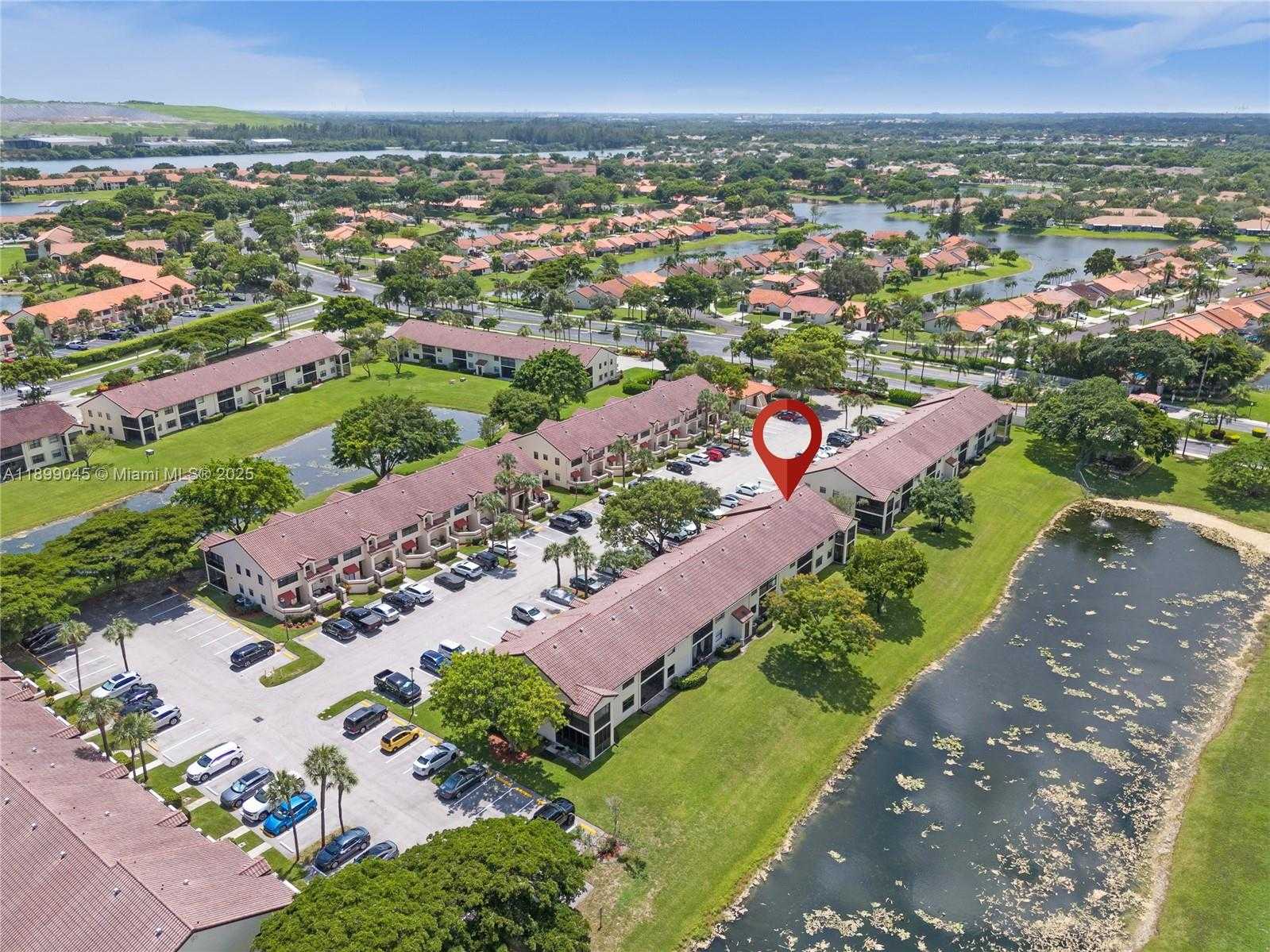 Small Image of 201 FREEDOM CT #201, Deerfield Beach Number 27