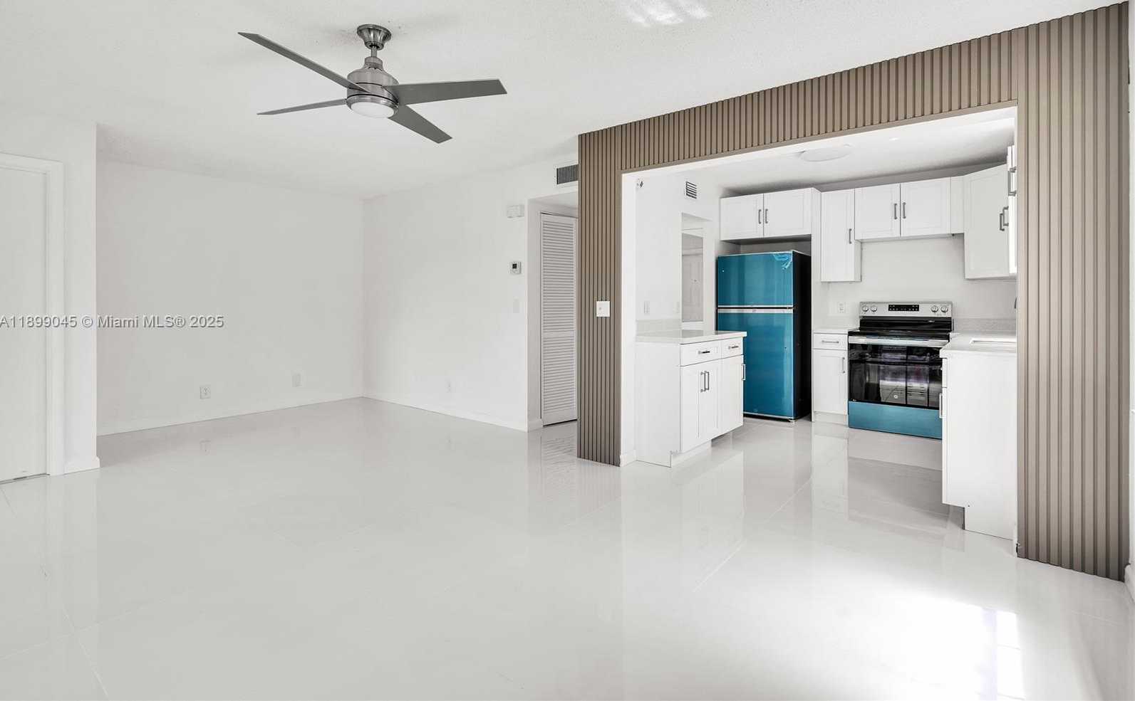 Small Image of 201 FREEDOM CT #201, Deerfield Beach Number 9