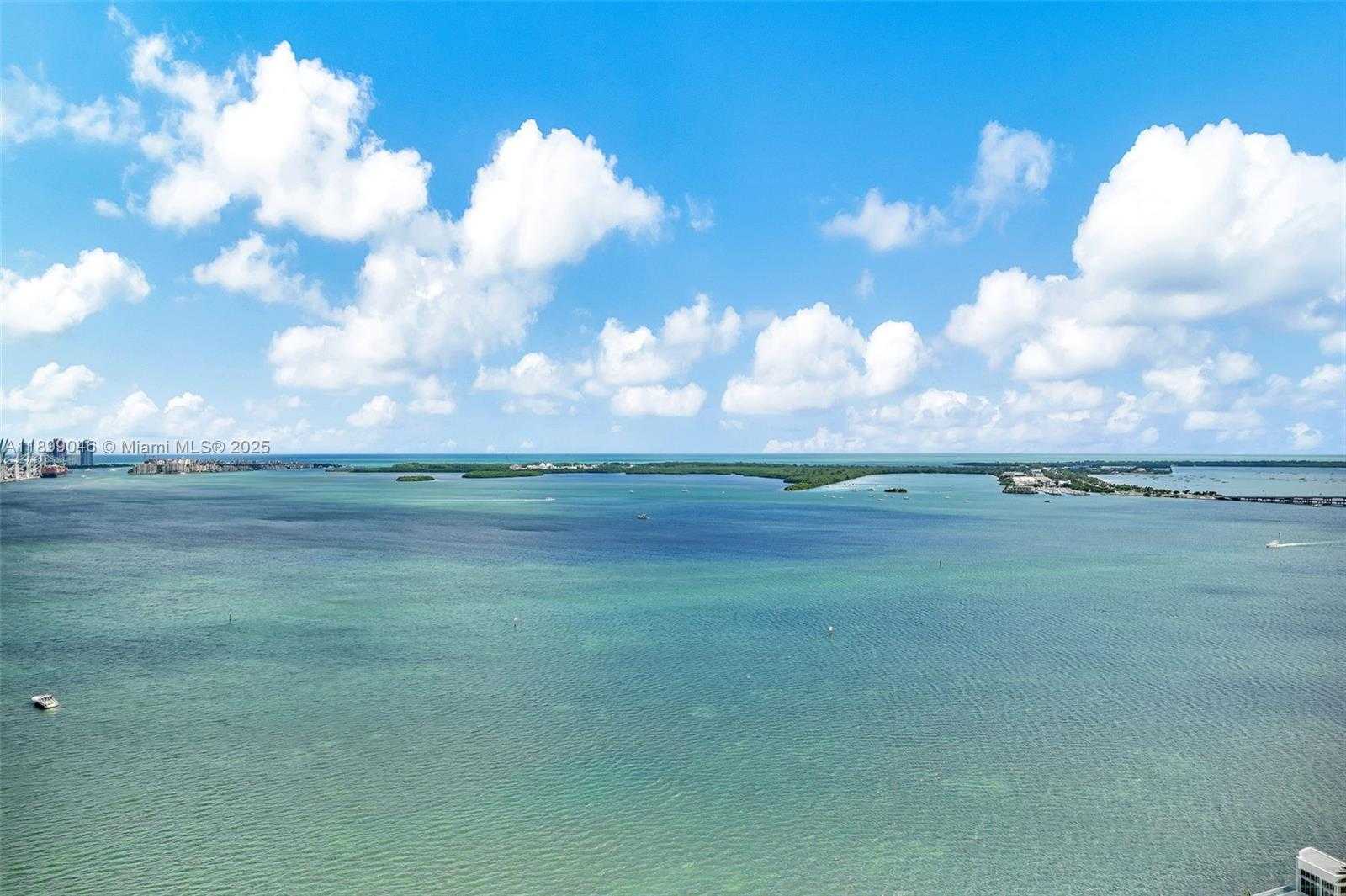 Small Image of 1200 BRICKELL BAY DR #3501, Miami Number 38