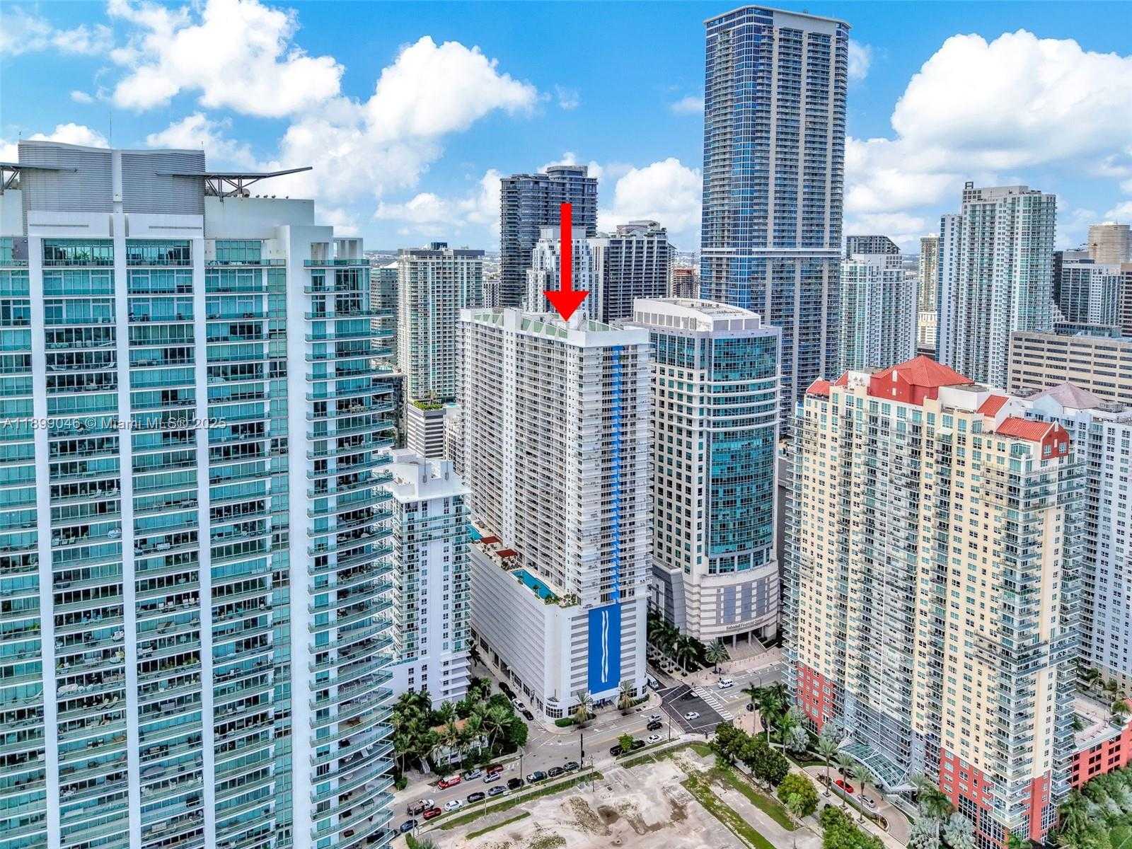 Small Image of 1200 BRICKELL BAY DR #3501, Miami Number 52