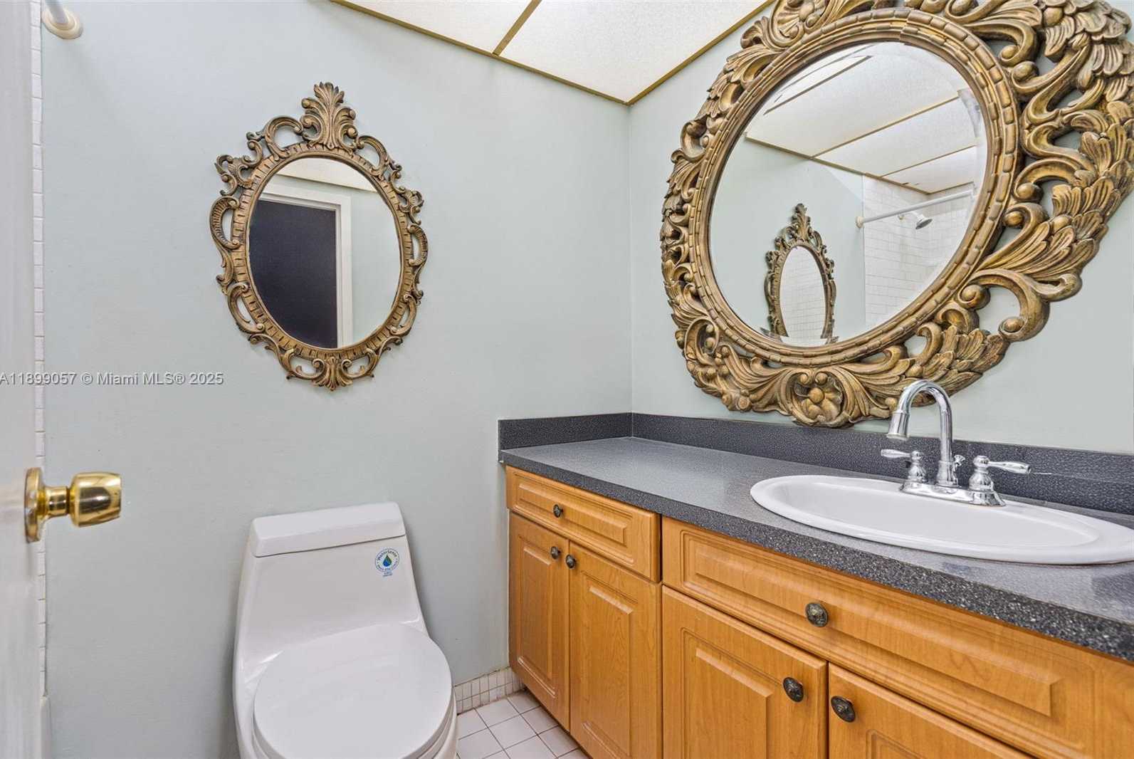 Small Image of 17620 ATLANTIC BLVD #316, Sunny Isles Beach Number 13