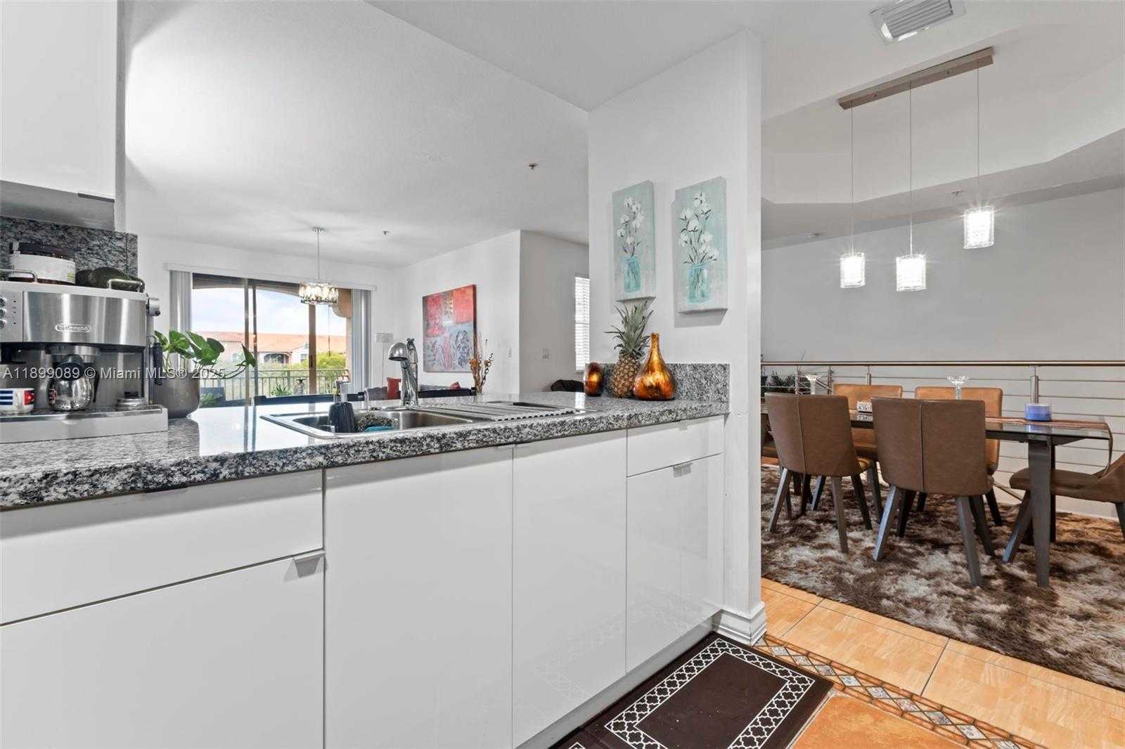 Small Image of 6500 NORTH WEST 114TH AVE #1032, Doral Number 13