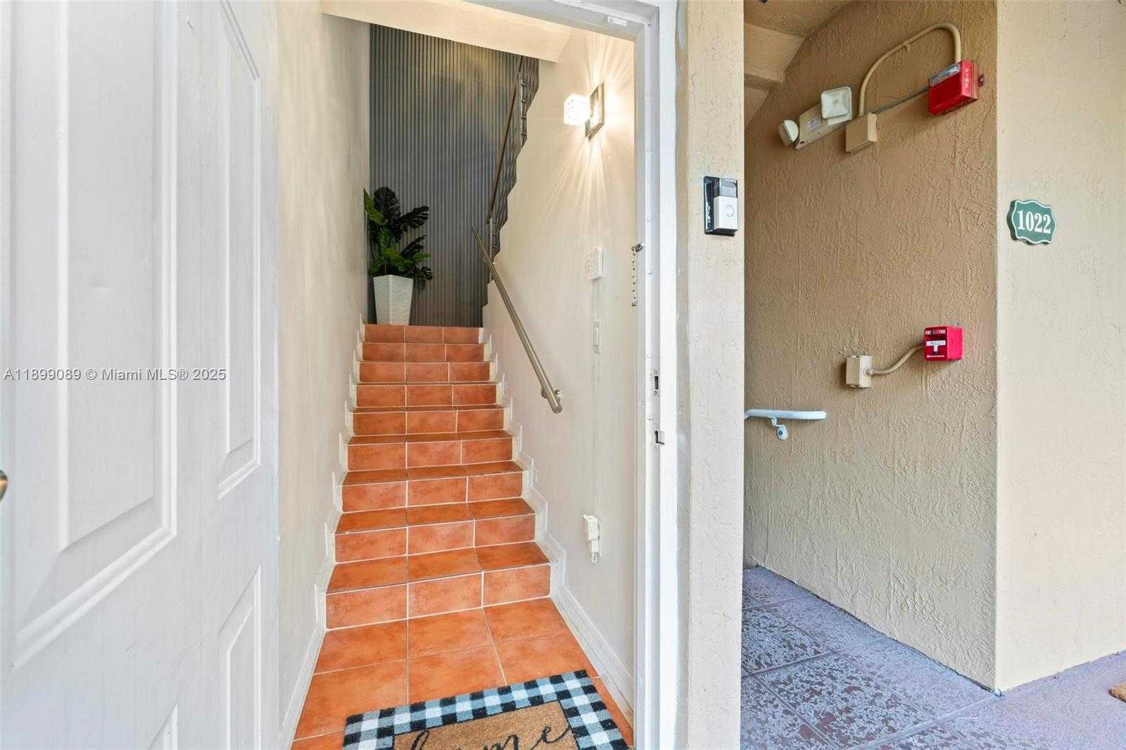 Small Image of 6500 NORTH WEST 114TH AVE #1032, Doral Number 3
