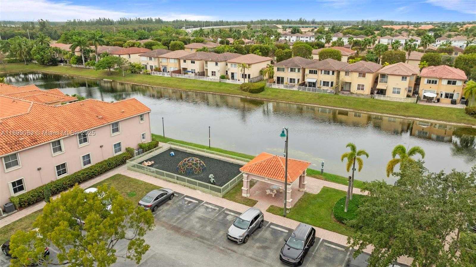 Small Image of 6500 NORTH WEST 114TH AVE #1032, Doral Number 42