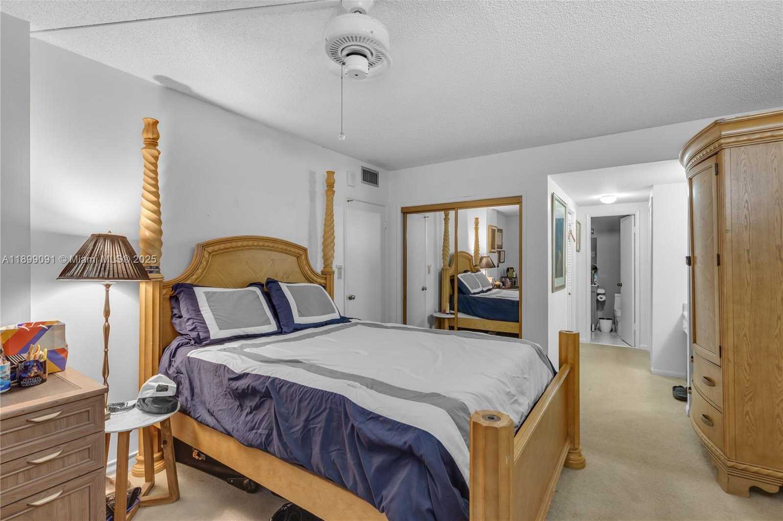 Small Image of 4350 HILLCREST DR #314, Hollywood Number 10