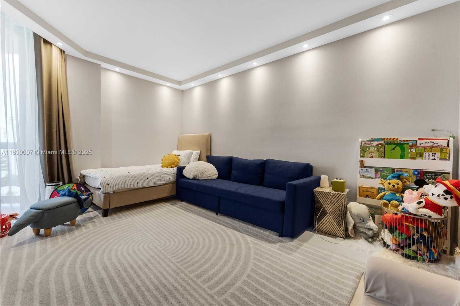 Small Image of 20191 EAST COUNTRY CLUB DR #1603, Aventura Number 31