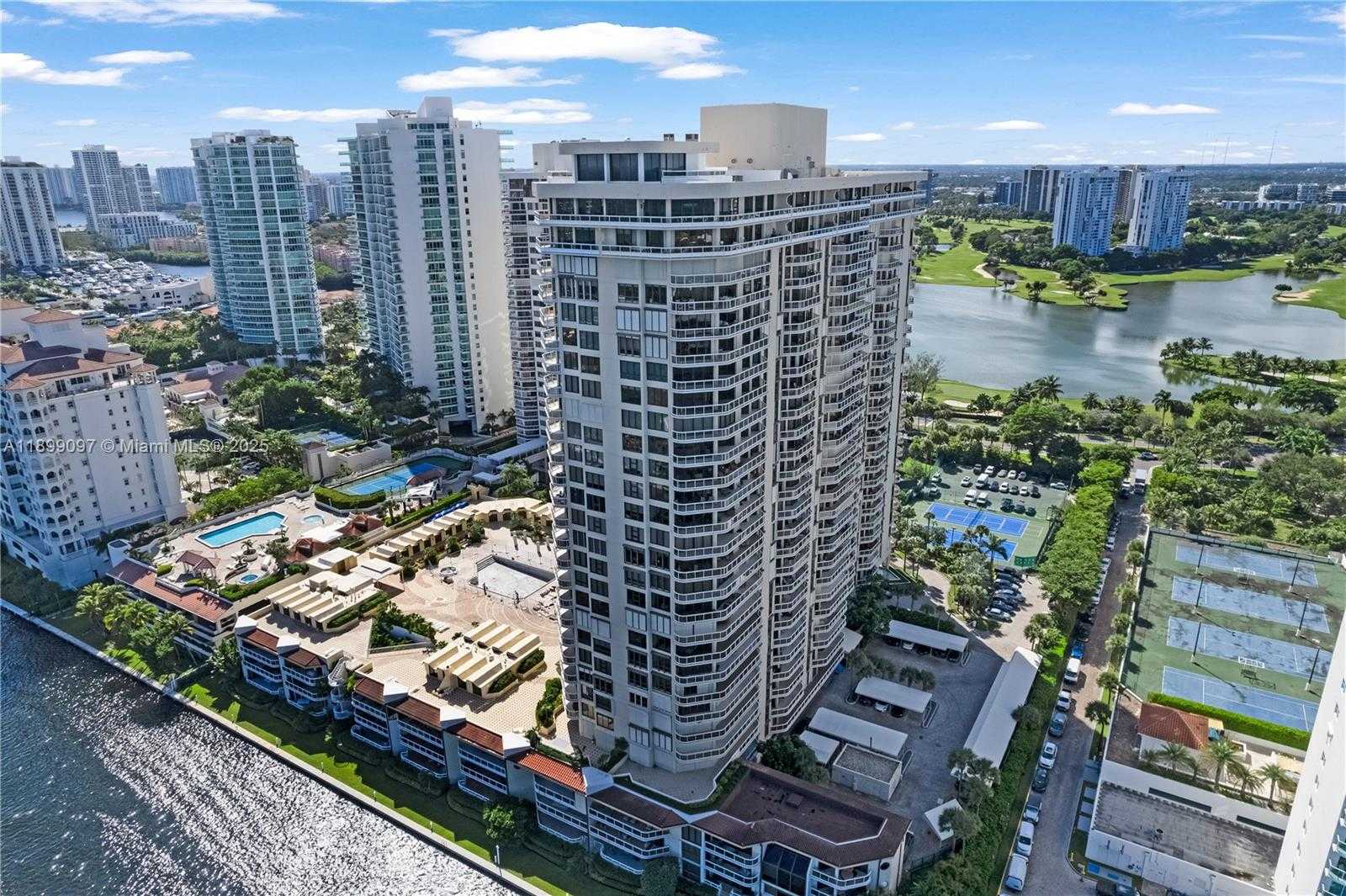 Small Image of 20191 EAST COUNTRY CLUB DR #1603, Aventura Number 41