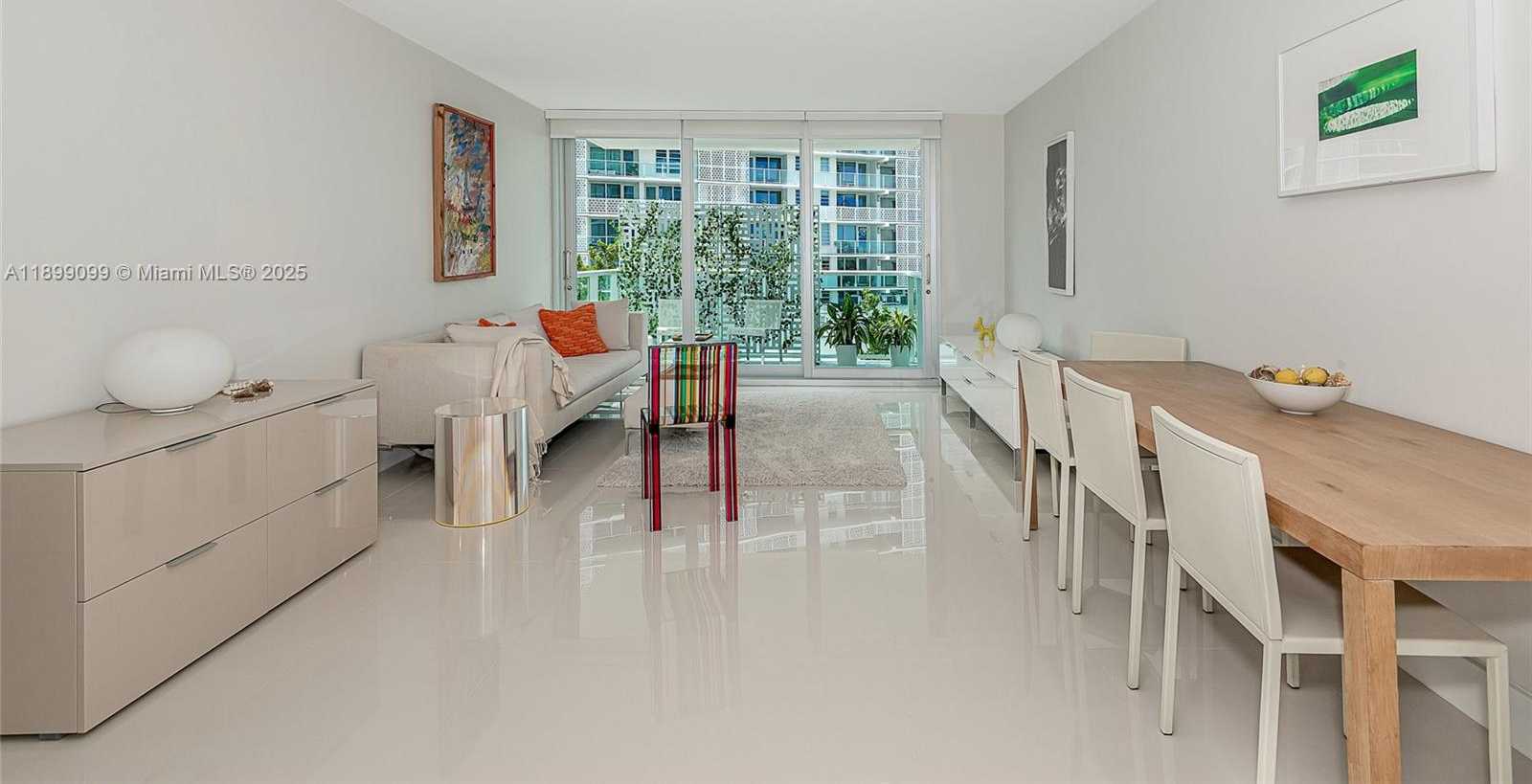 Small Image of 1000 WEST AVE #327, Miami Beach Number 3