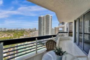 Small Image of 3530 NORTH MYSTIC POINTE DR #2307, Aventura Number 19