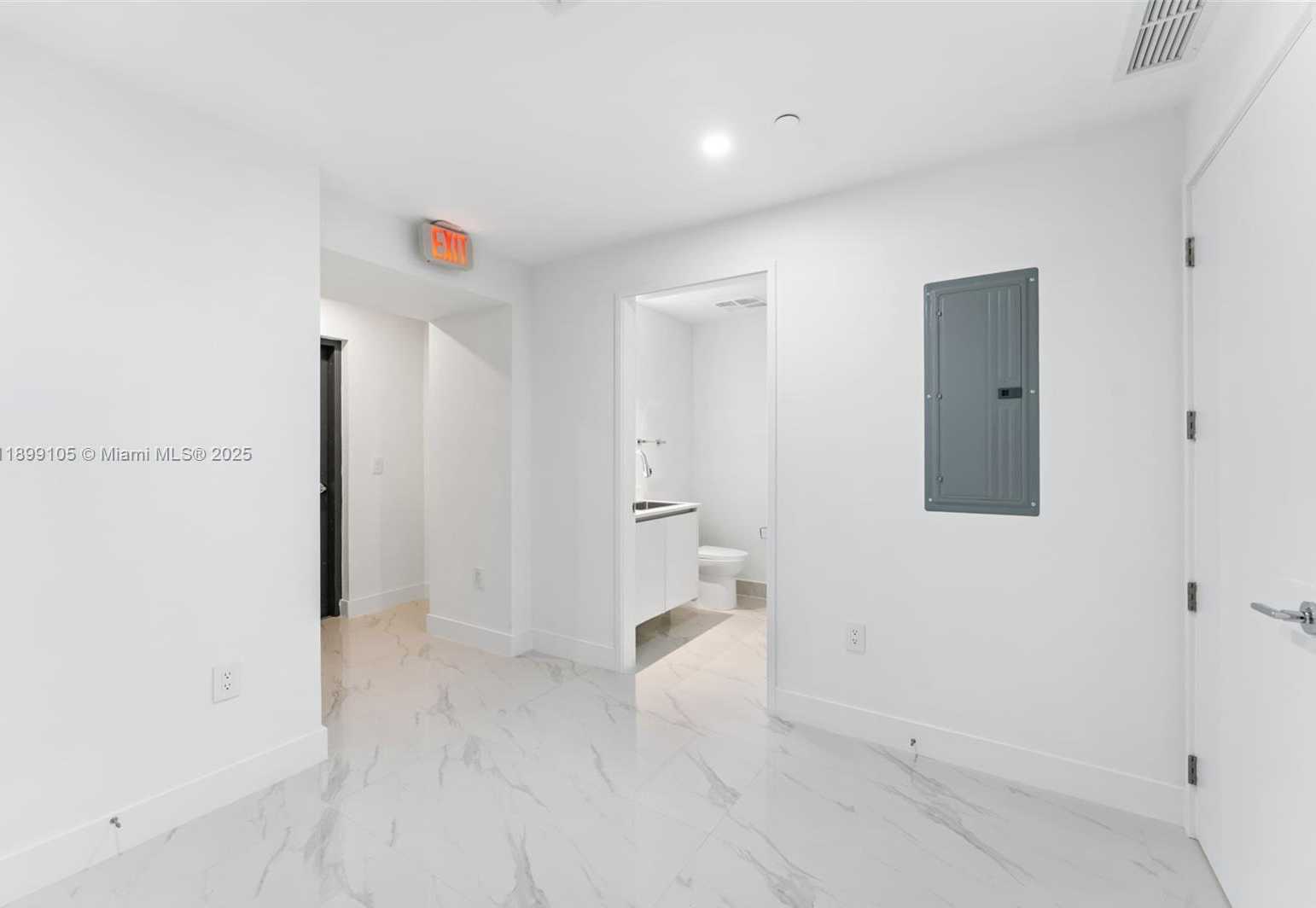 Small Image of 700 NE 24 ST #5401, Miami Number 22