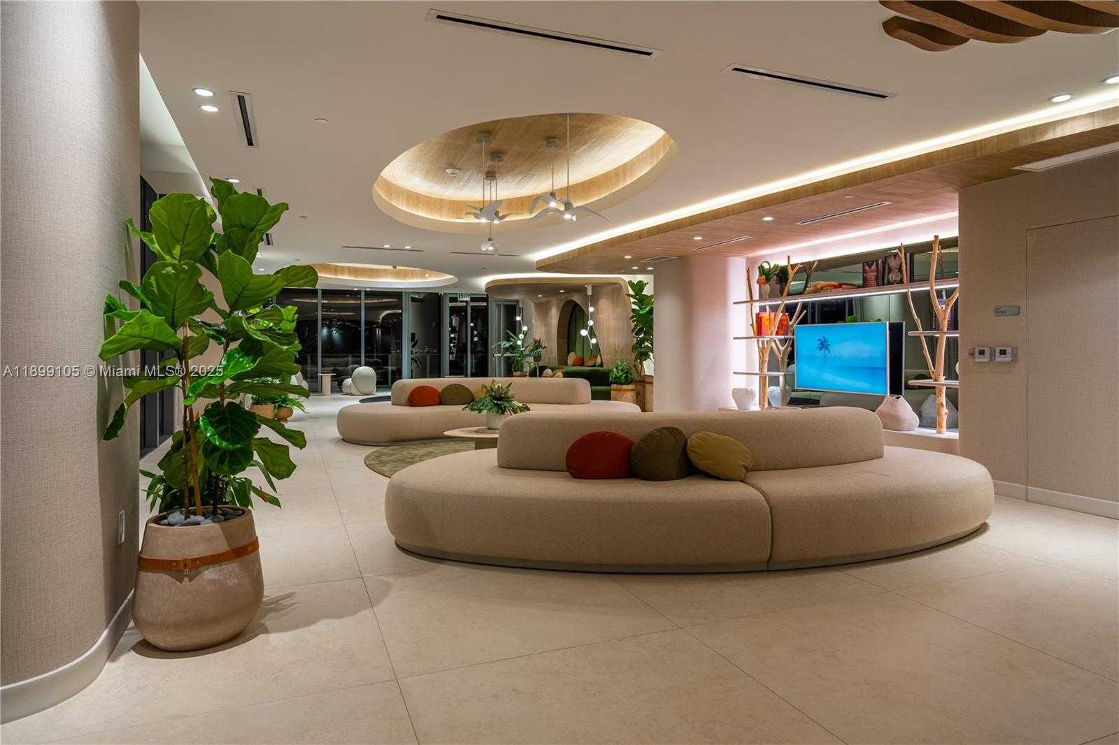 Small Image of 700 NE 24 ST #5401, Miami Number 53