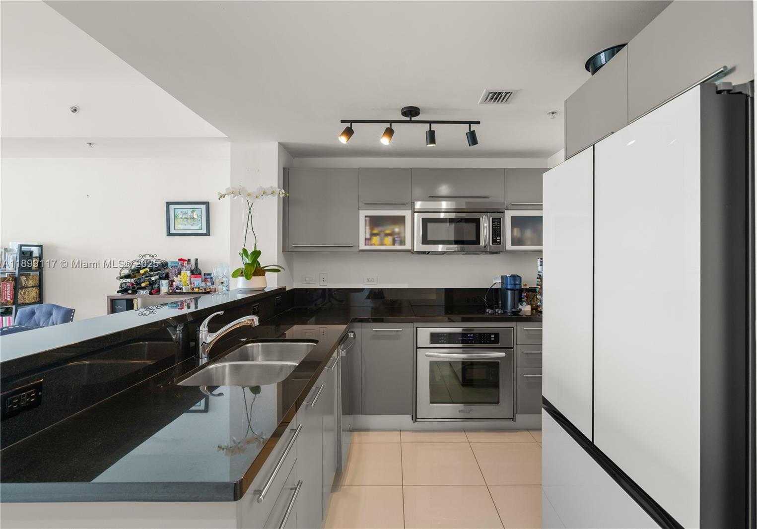 Small Image of 253 NORTH EAST 2ND ST #2003, Miami Number 8