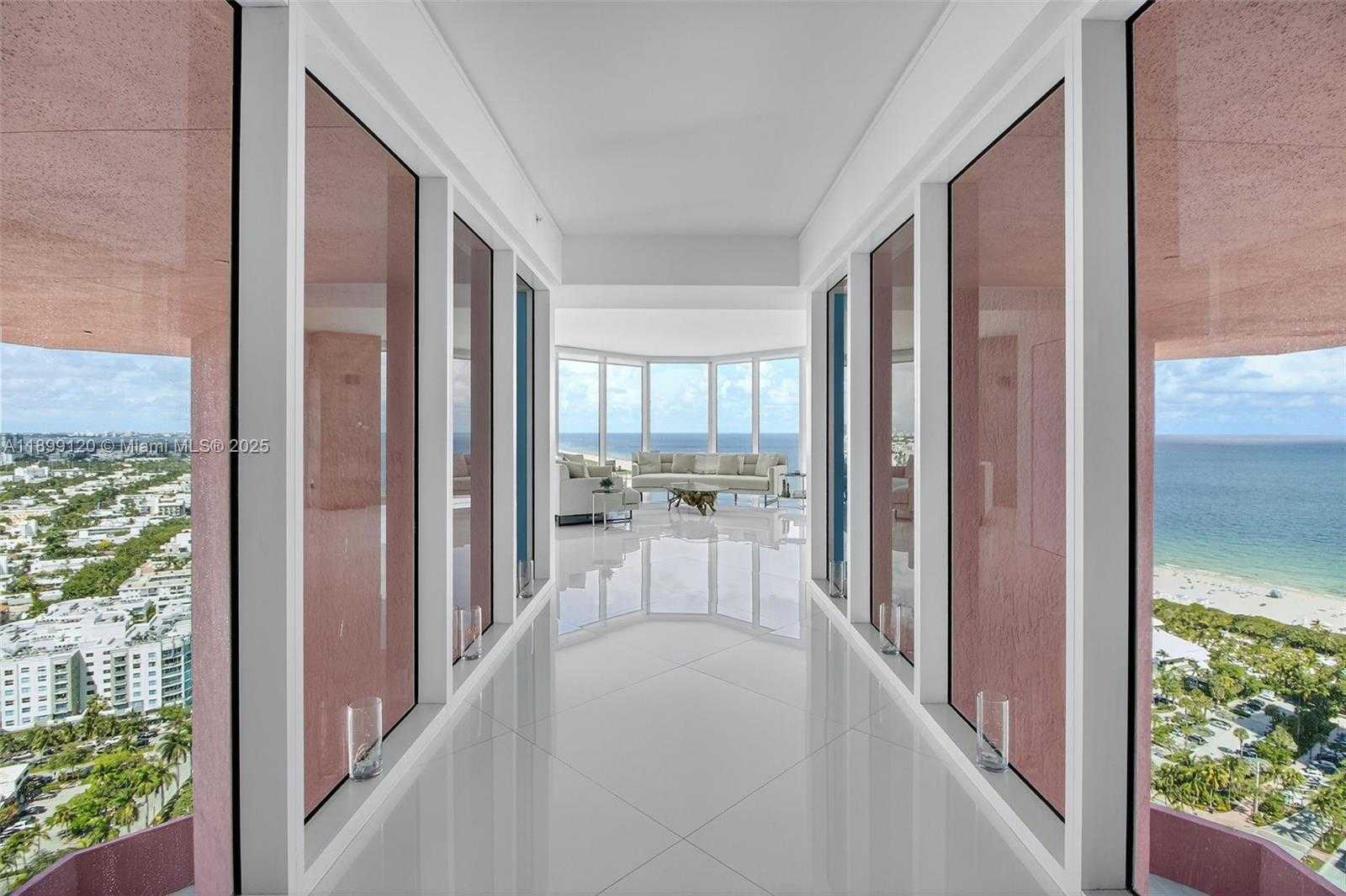 Small Image of 300 SOUTH POINTE DR #3105, Miami Beach Number 17