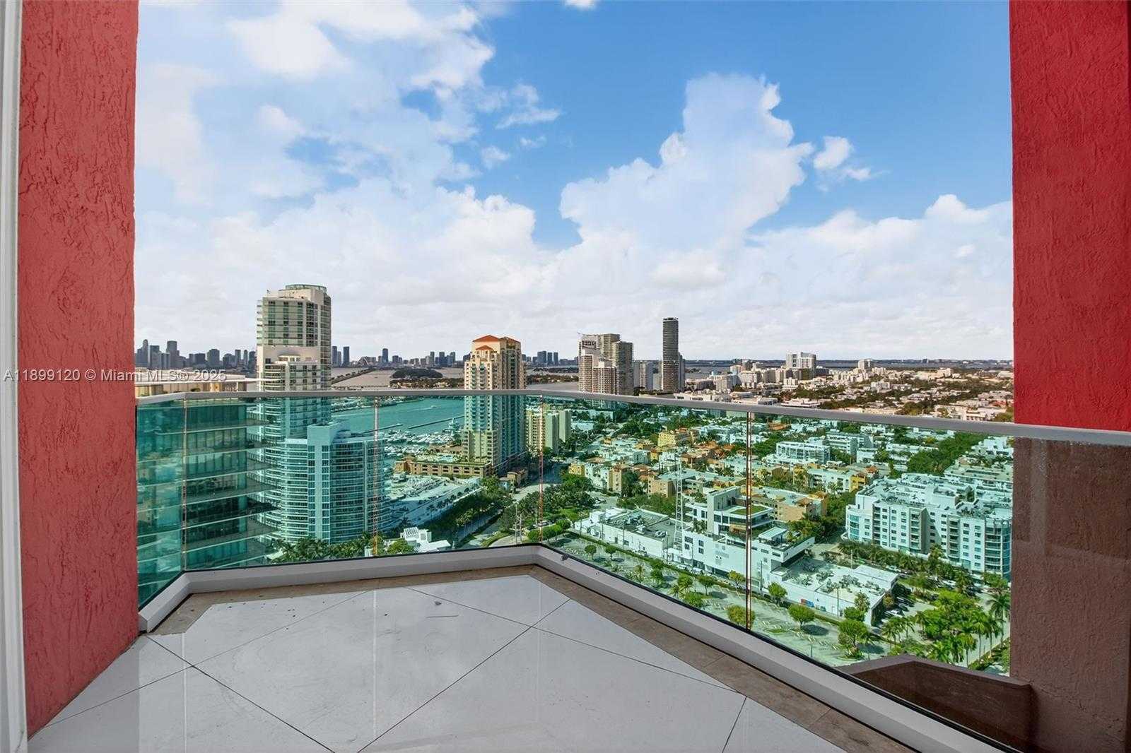 Small Image of 300 SOUTH POINTE DR #3105, Miami Beach Number 27