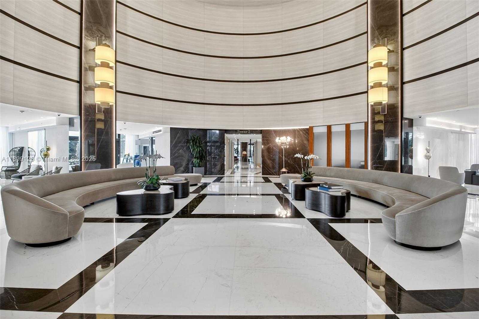 Small Image of 300 SOUTH POINTE DR #3105, Miami Beach Number 53