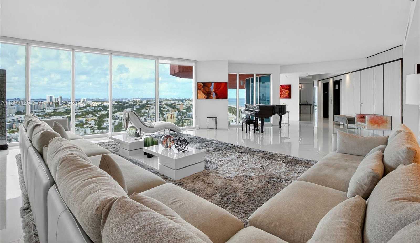 Small Image of 300 SOUTH POINTE DR #3105, Miami Beach Number 8