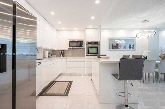 Small Image of 19370 COLLINS AVE #608, Sunny Isles Beach Number 3