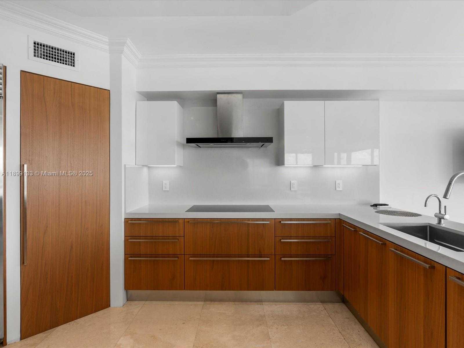 Small Image of 3370 HIDDEN BAY DR #3113, Aventura Number 15