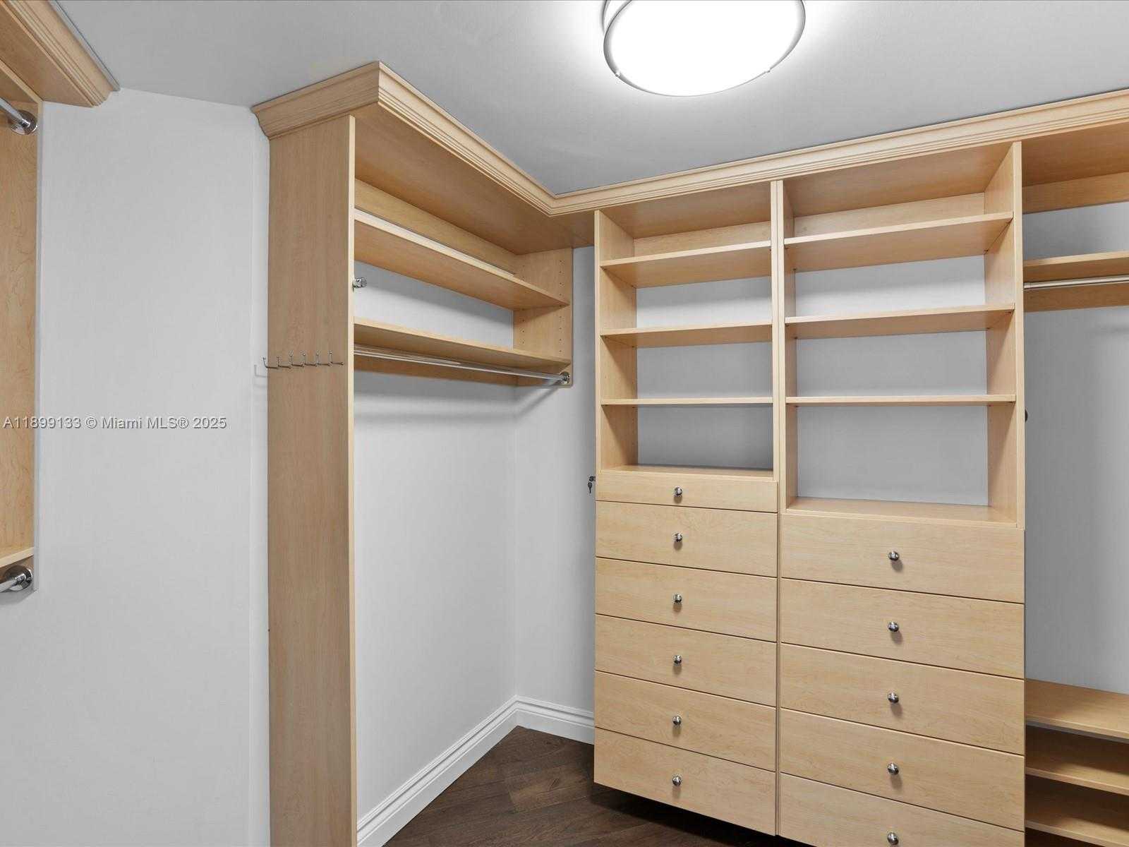 Small Image of 3370 HIDDEN BAY DR #3113, Aventura Number 27