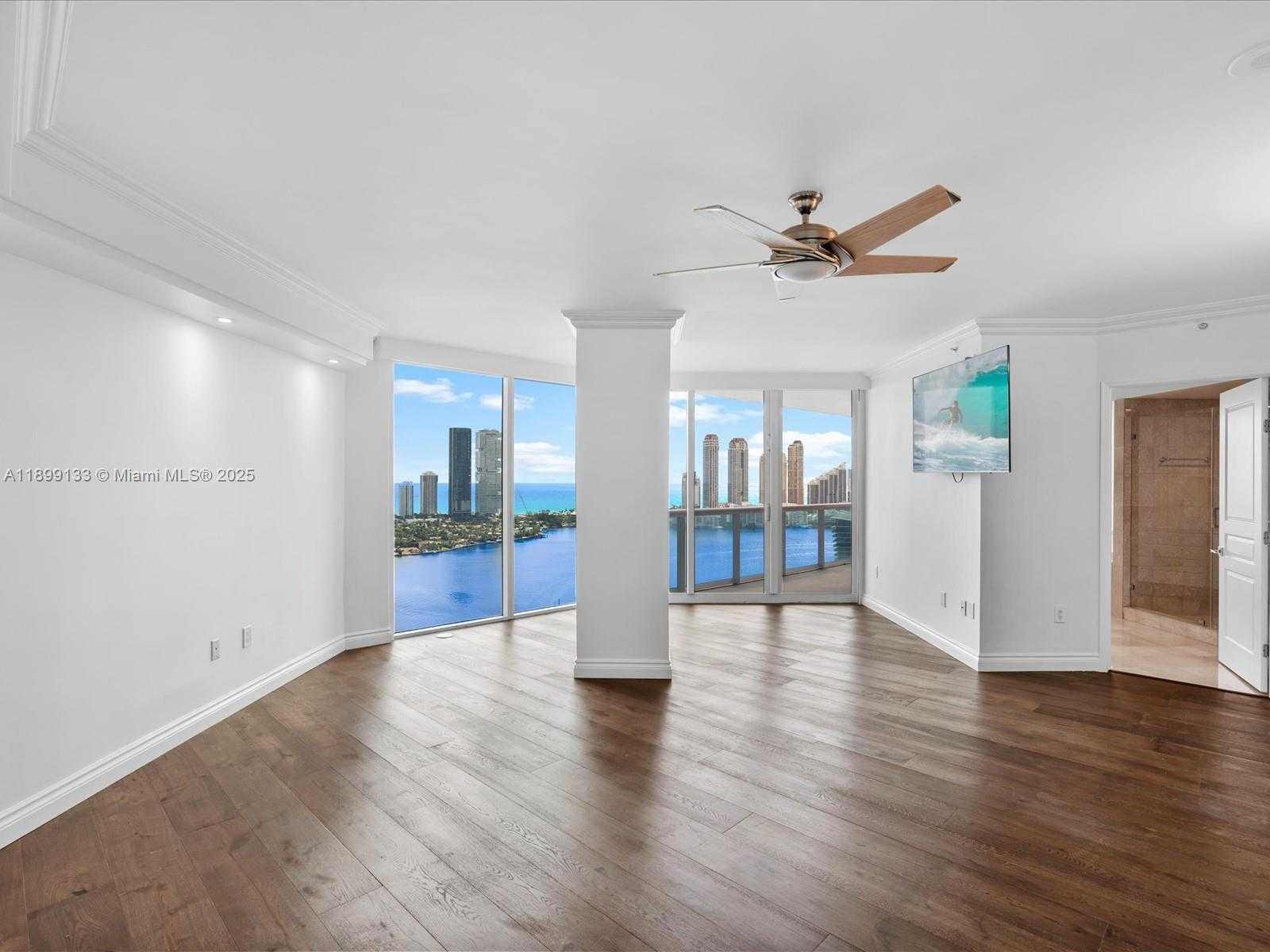 Small Image of 3370 HIDDEN BAY DR #3113, Aventura Number 29