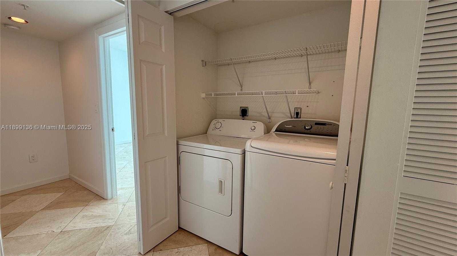 Small Image of 1155 BRICKELL BAY DR #PH104, Miami Number 22